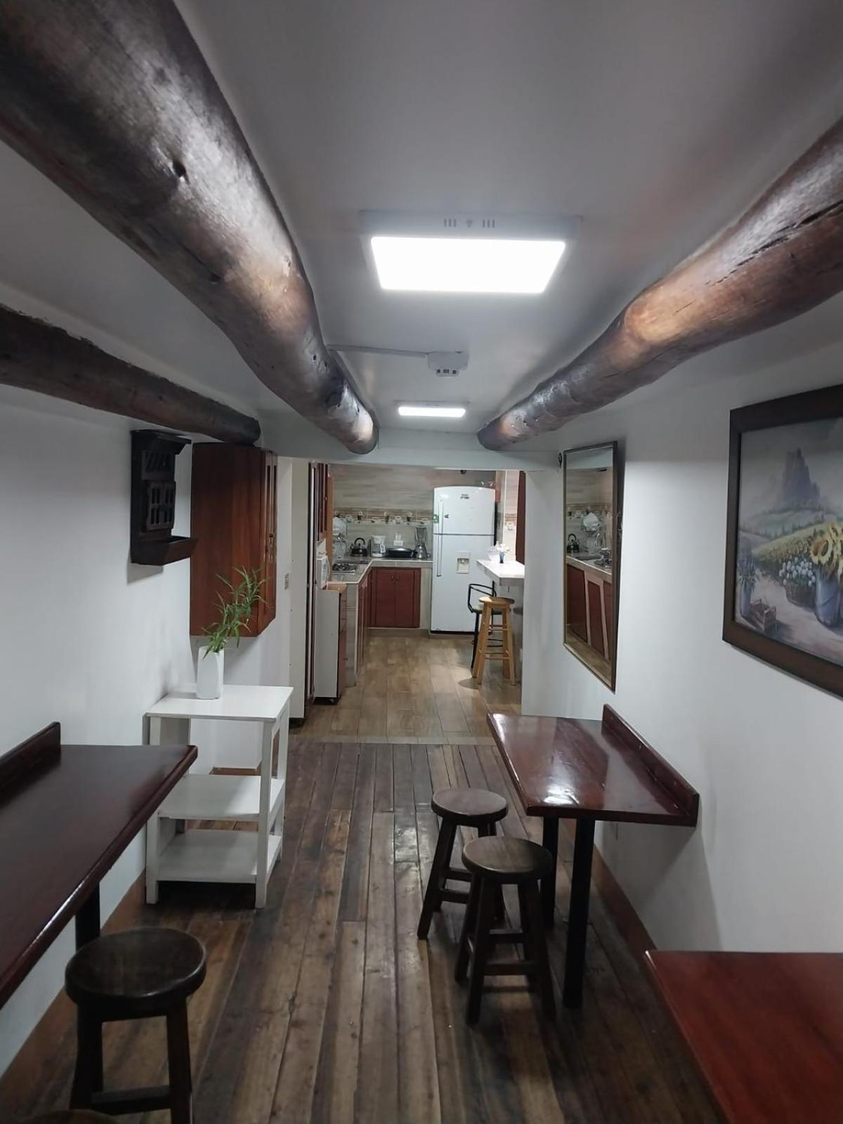 Hostal Benalcazar Кіто Екстер'єр фото